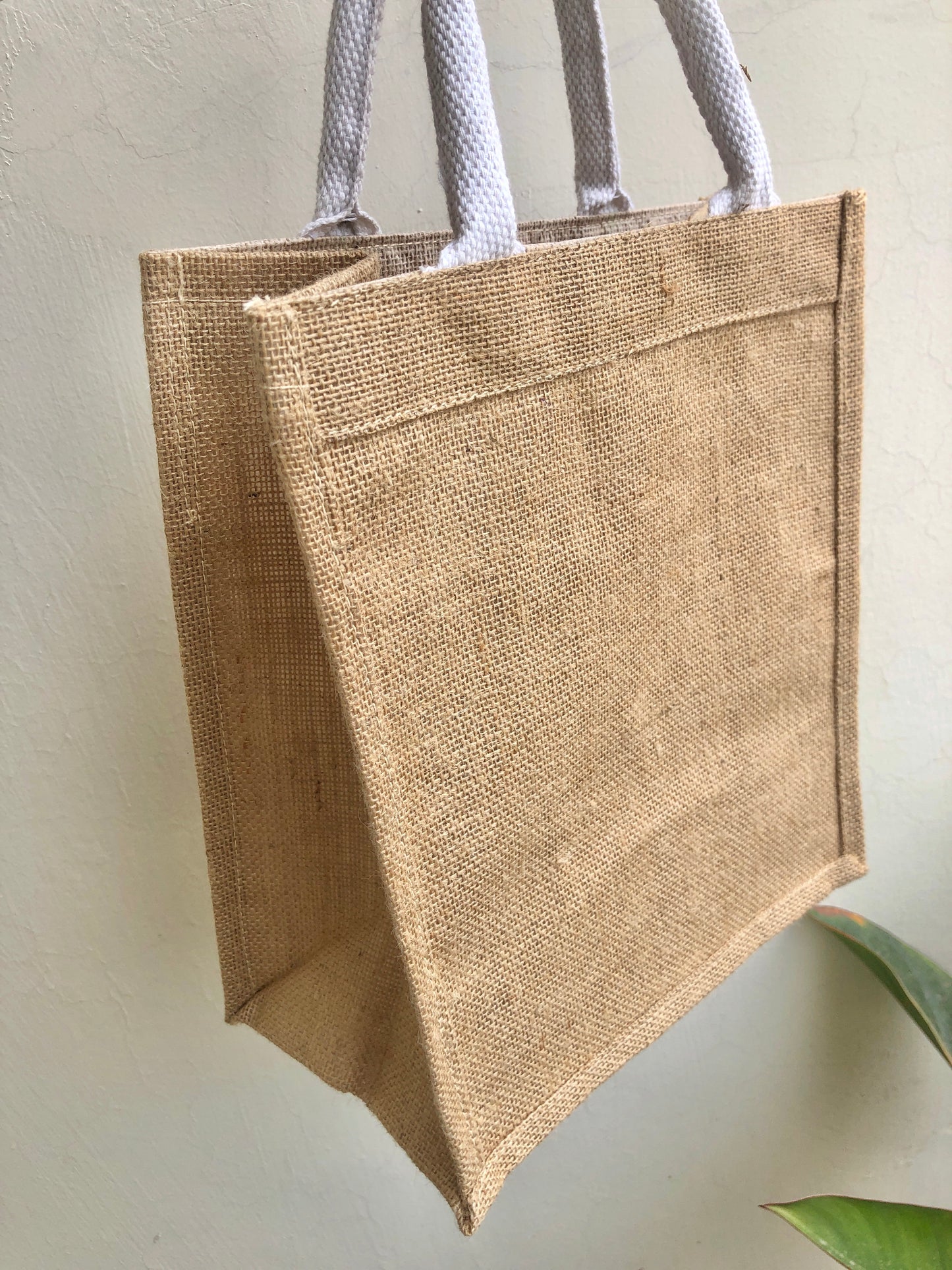 Embroidered Elegant Jute Lunch Bag