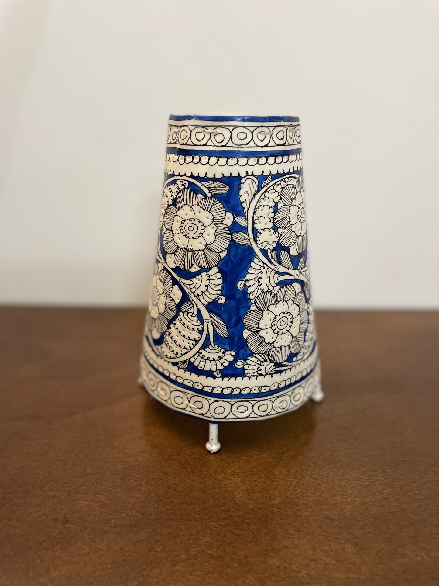 Blue Tholu Bommalatta Lamp