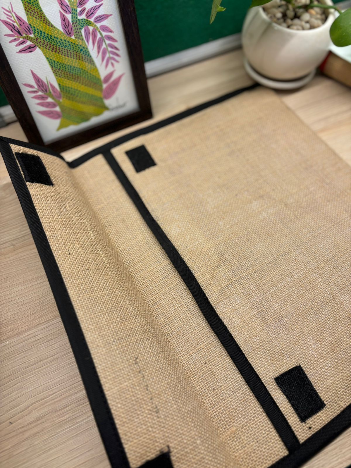 Jute File Holder